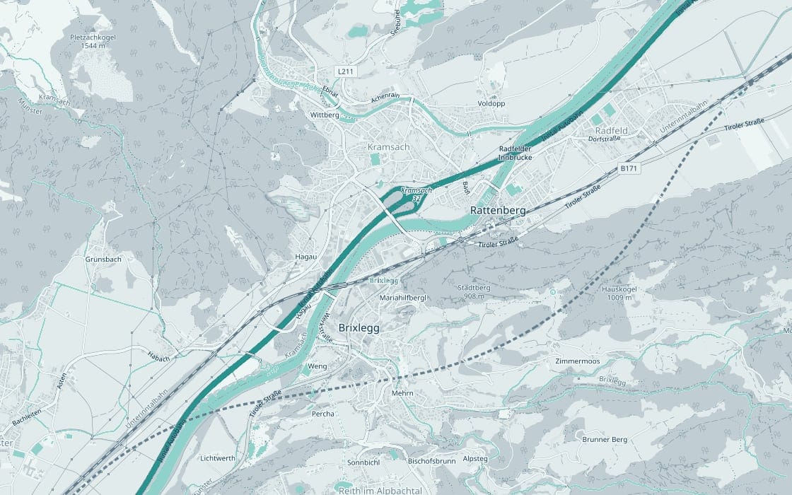 Kartenausschnitt mit Brixlegg, Rattenberg, Kramsach, dem Inn und der Inntalautobahn A12; die Markierung zeigt den Niederfeldweg 9b